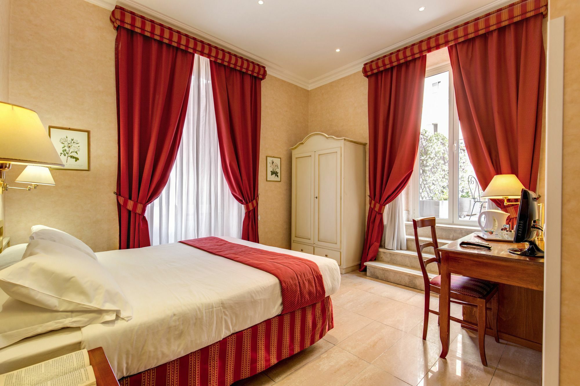 Wrh Suites Róma Kültér fotó